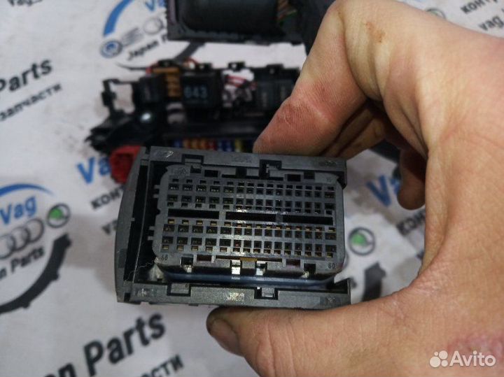 Проводка двс Audi A4 B8 cdnc 2009