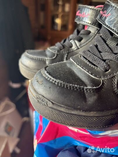 Кроссовки детские