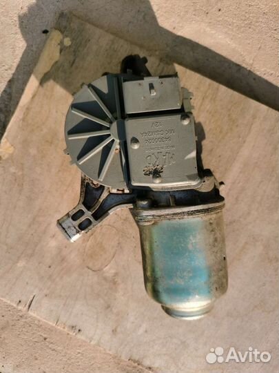 Моторчик трапеции fluence