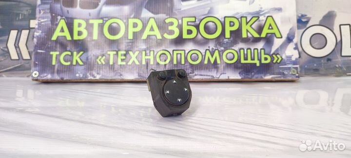 Блок управления зеркалами Audi 80 B4