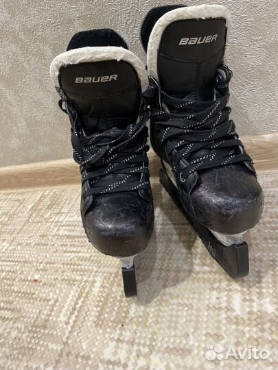 Коньки хоккейные