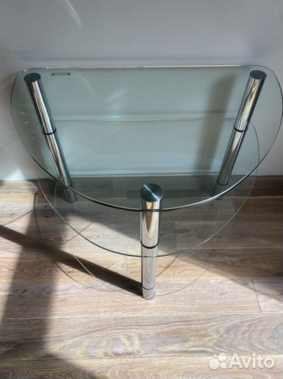 Журнальный стол