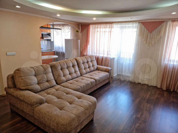 2-к. квартира, 56 м², 4/4 эт.