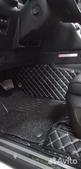 Автоковрики люкс в багажник Ford Escort