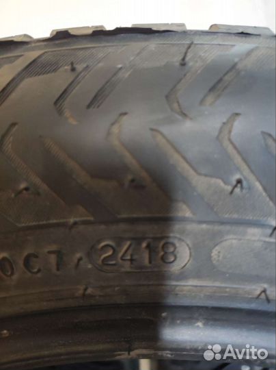 Nokian Tyres Hakkapeliitta 8 225/55 R17