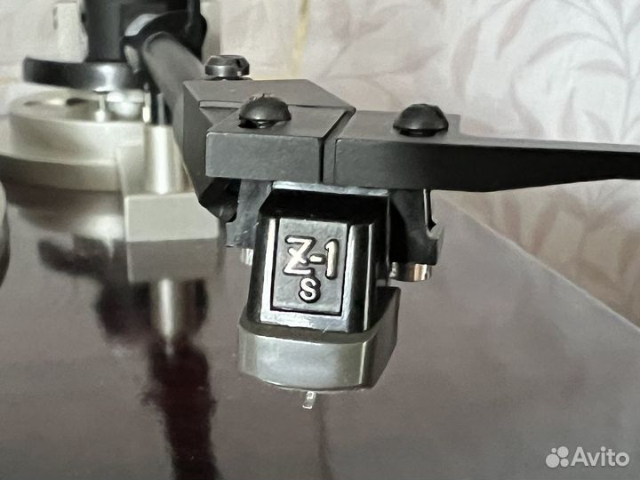 Проигрыватель виниловых пластинок Pioner PL-505