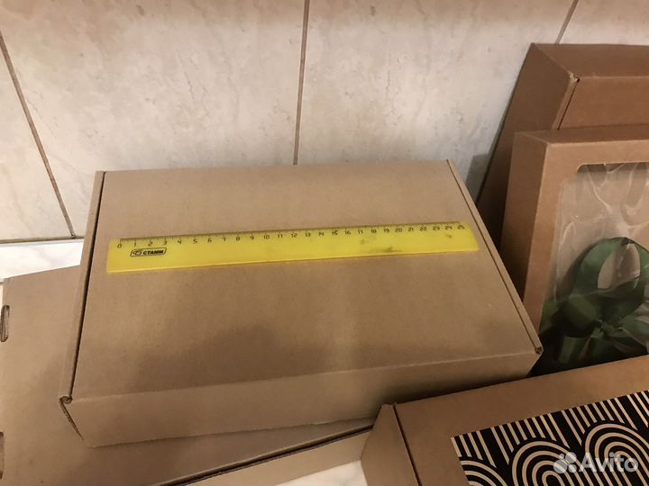 Коробки для подарков