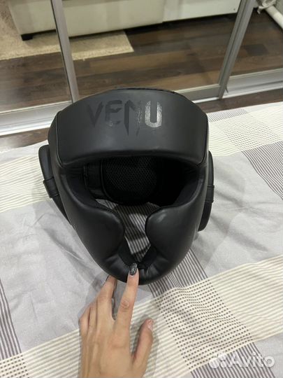 Боксерский шлем Venum