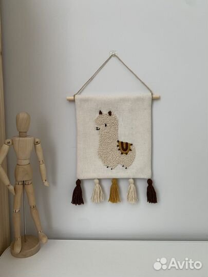 Панно ковровая вышивка