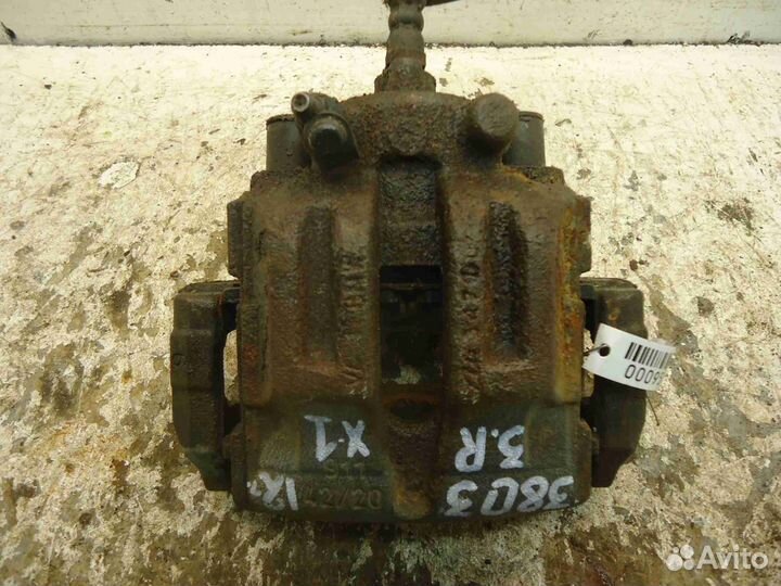 Суппорт задний правый BMW X1 E84