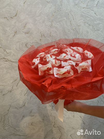 Сладкие букеты из конфет