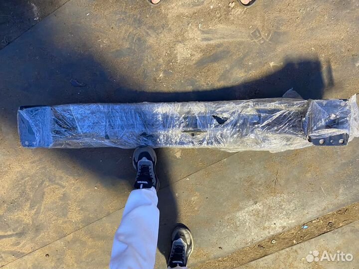 Усилитель заднего бампера volkswagen