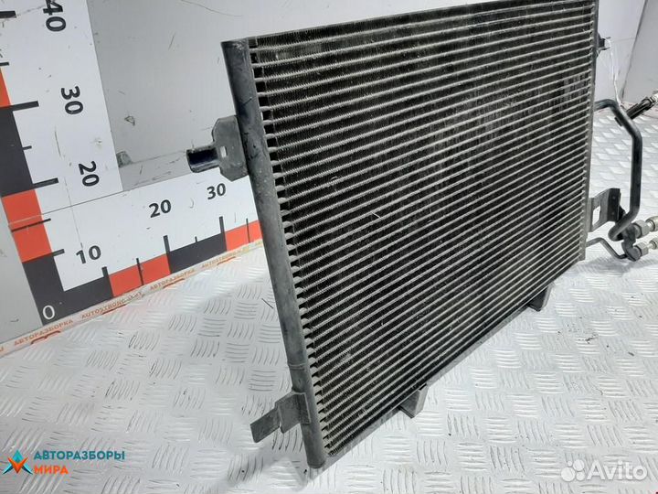 Радиатор кондиционера Volkswagen Passat B5 2000
