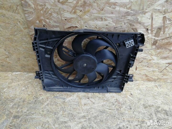 Вентилятор охлаждения Renault Sandero 2 2018