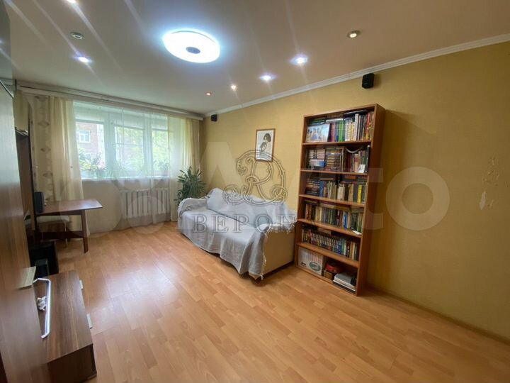 2-к. квартира, 48,3 м², 1/5 эт.