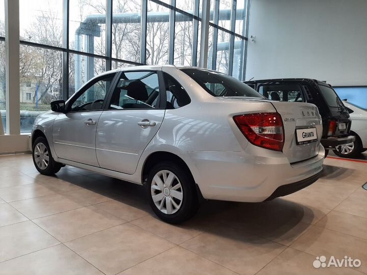 LADA Granta 1.6 МТ, 2023