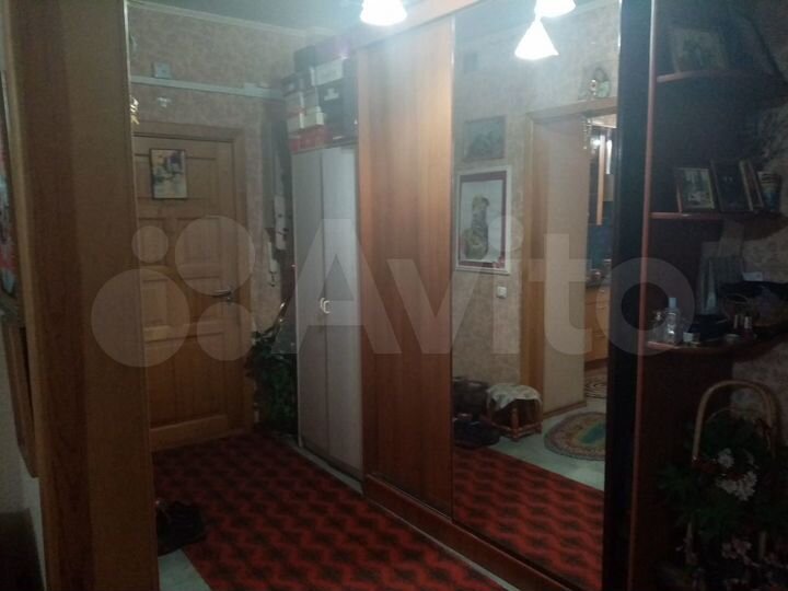 2-к. квартира, 71 м², 3/9 эт.