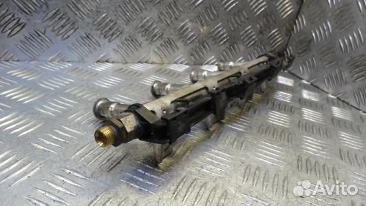 Топливная рампа бензиновая skoda fabia 2 (DBN21TJ0