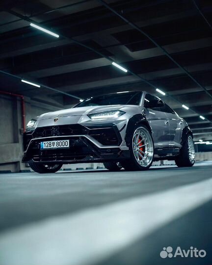 Кованые диски R22 5x130 на Lamborghini Urus