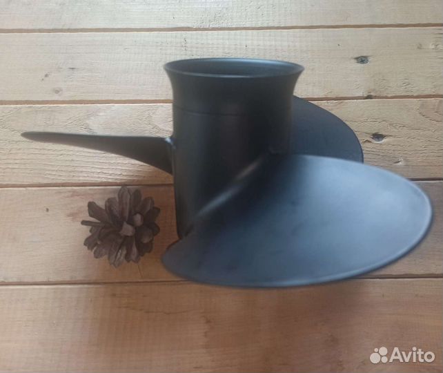 Винт лoдочный