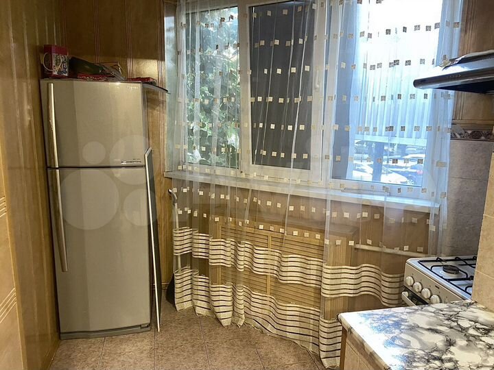 3-к. квартира, 75 м², 1/10 эт.