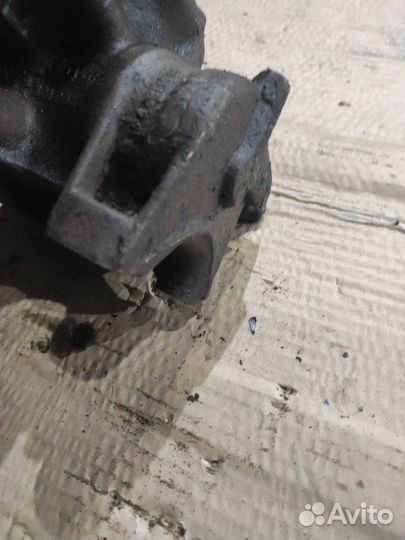 Рулевой редуктор Mercedes-Benz E Class W124