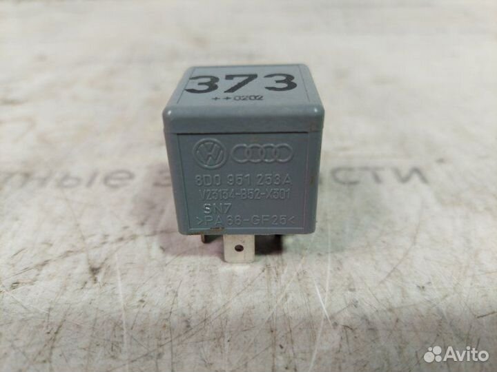 Реле Volkswagen Passat B5+ 1.8T AWM 2002