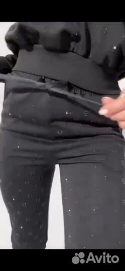 Костюм женский