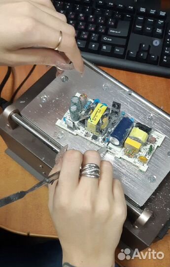 Ремонт телефонов и телевизоров в Новомосковске