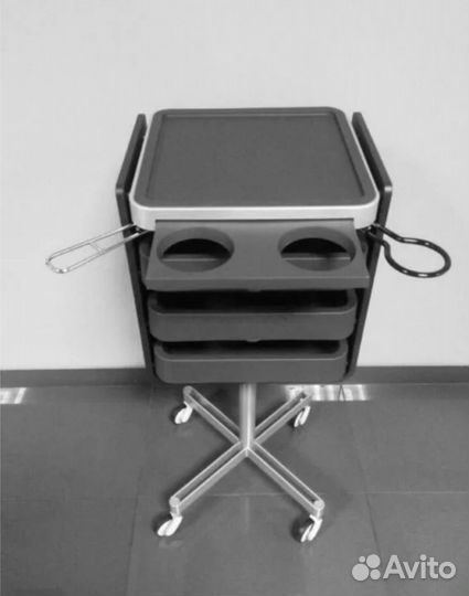 Парикмахерская тележка londa