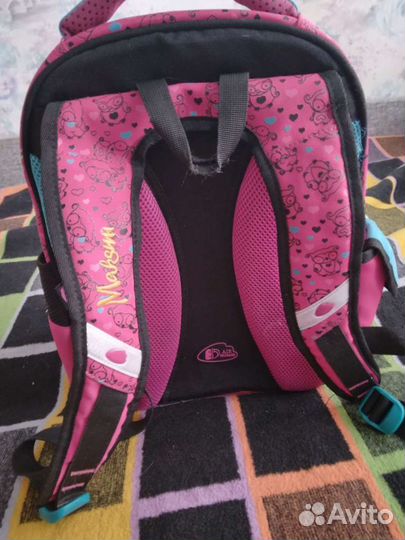 Школьный рюкзак