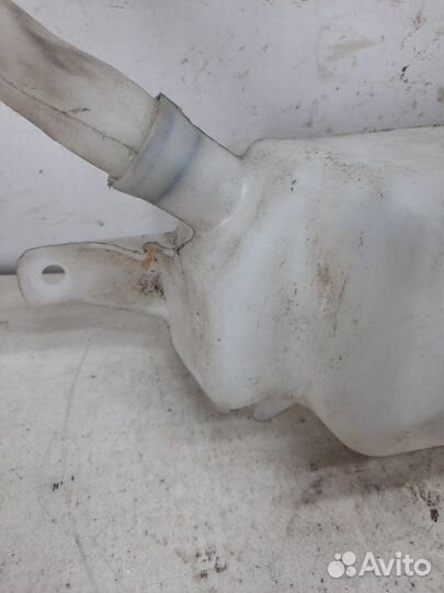 Бачок омывателя Renault Clio хэтчбэк 3 дв. 1.2