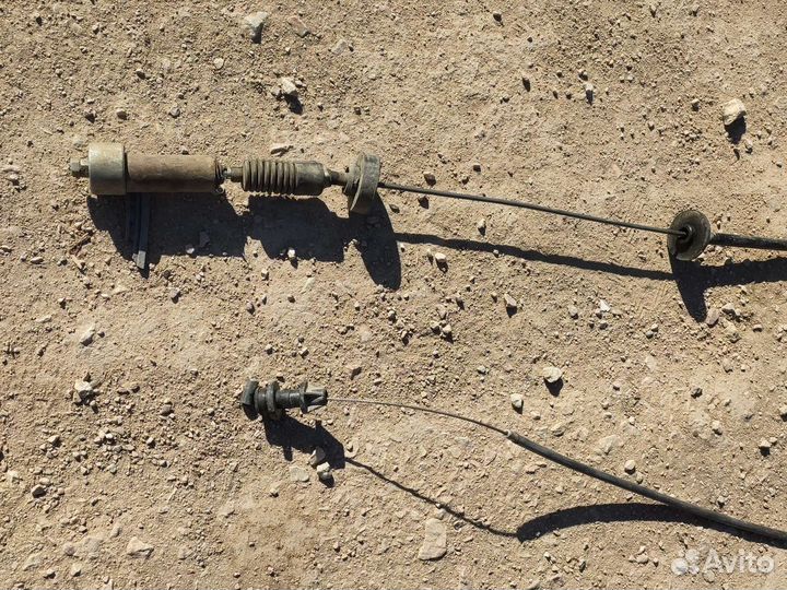 Тросик газа сцепления Рено Логан 1