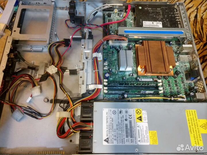 Комплектующие для сервера intel SR 1530AH