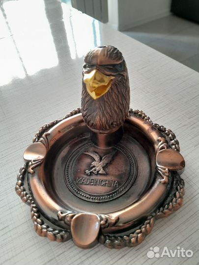 Пепельница с зажигалкой, металлическая