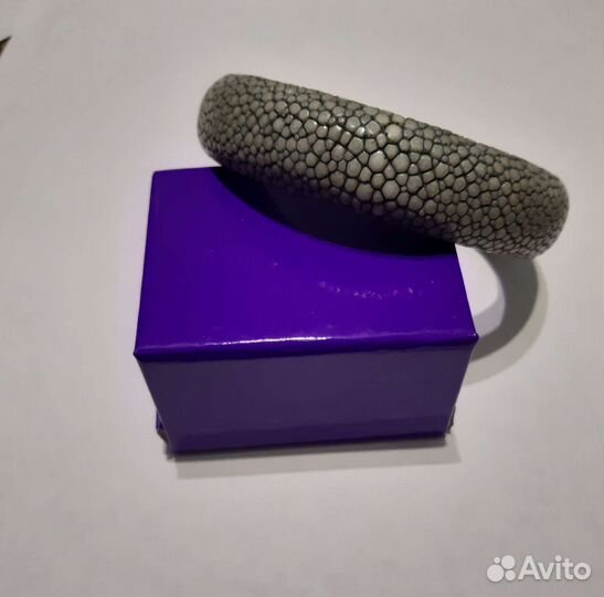 Браслет из ската