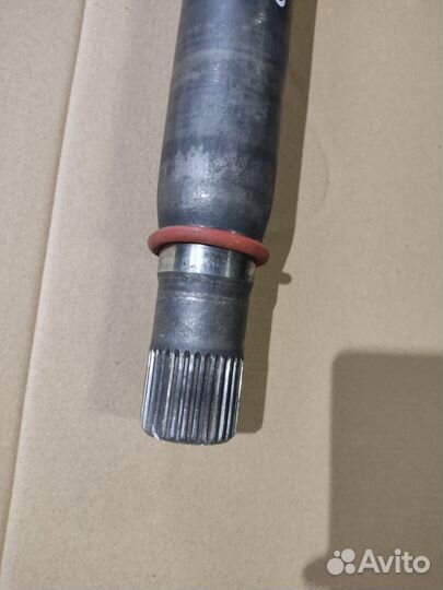 Полуось правая однокат 30 шл Крафтер,Спринтер 906