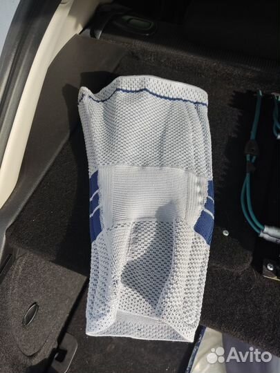 Ортез на коленный сустав Bauerfeind Genu Train A3