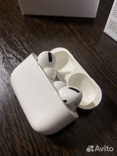 Продам airpods PRO