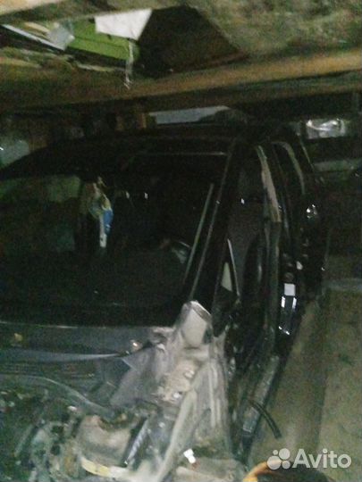 Nissan tiida1,6 в разборе