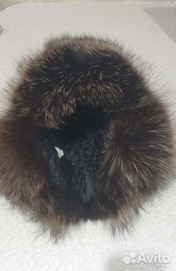 Женская шапка