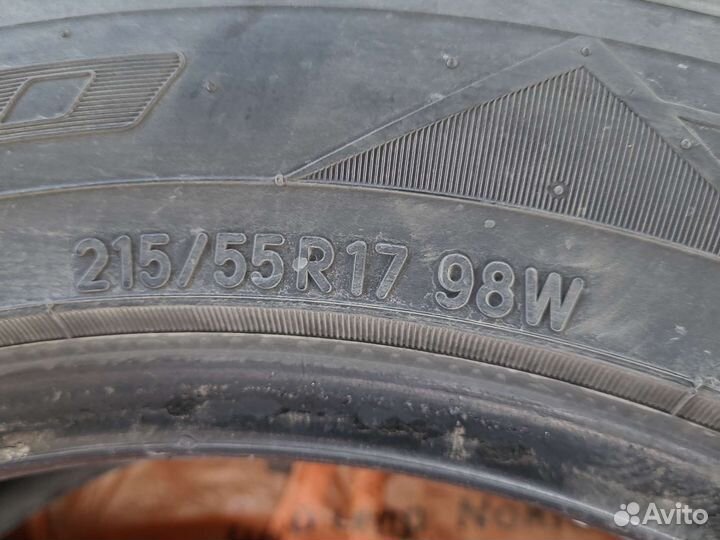 Nitto NT830 215/55 R17 98W