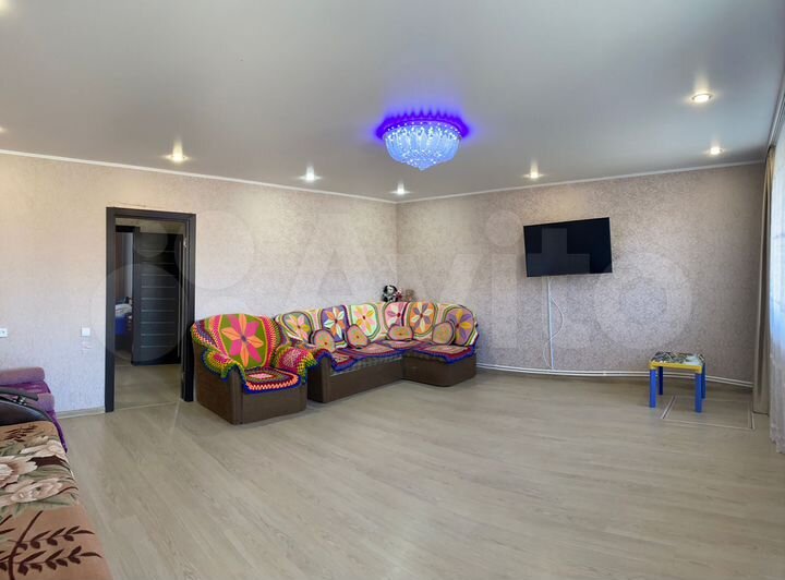 Дом 100 м² на участке 10 сот.