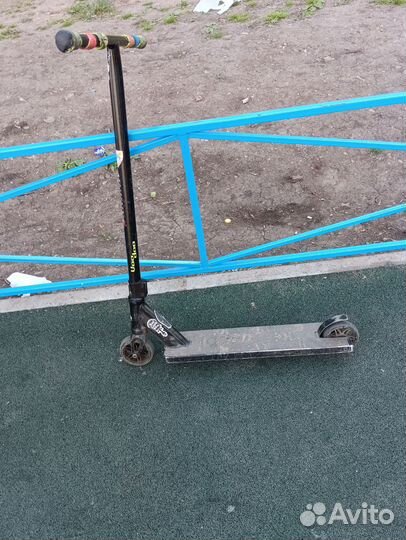 Трюковой самокат