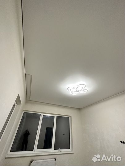 Натяжные потолки
