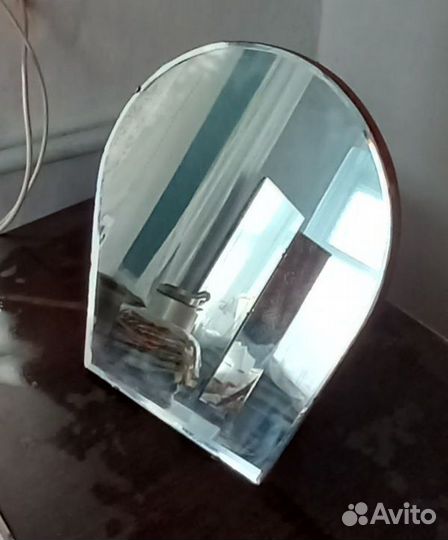 Зеркало настольное