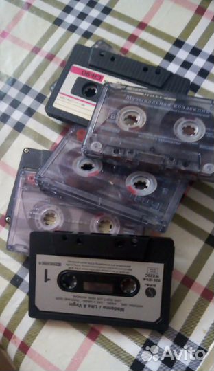 Аудио кассеты с записью