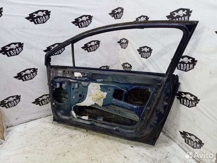 Дверь передняя правая Citroen C4