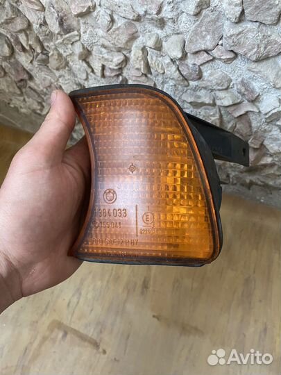 Поворотник е34 оригинал