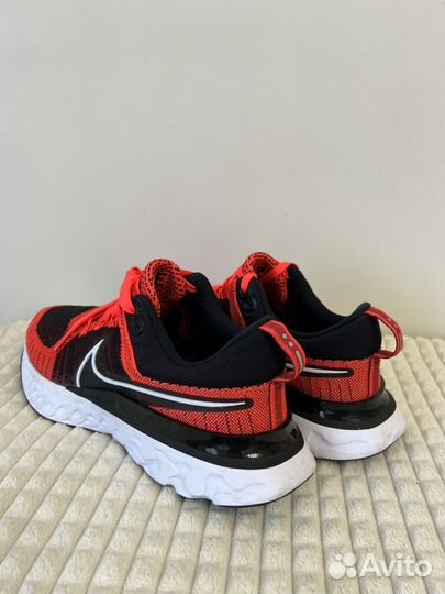Кроссовки Nike React Infinity Run Flyknit 2